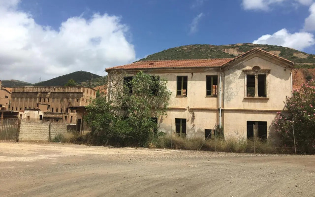 The Hive Guest House