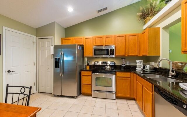 Florida Pines 116 - Three Bedroom Villa with Private Pool