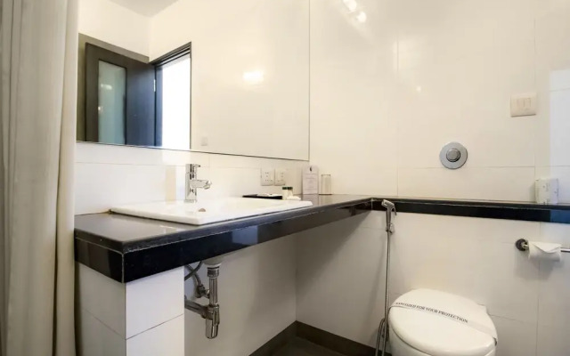 OYO 11166 The Saneer Boutique Hotel