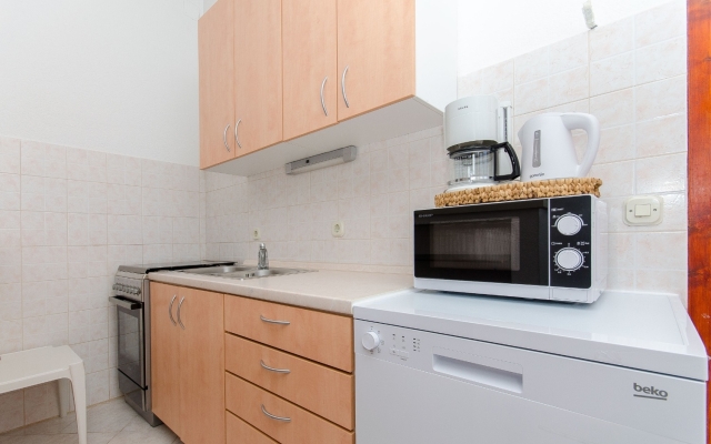 Apartment Bosiljka - by the sea: A2 Sevid, Riviera Trogir