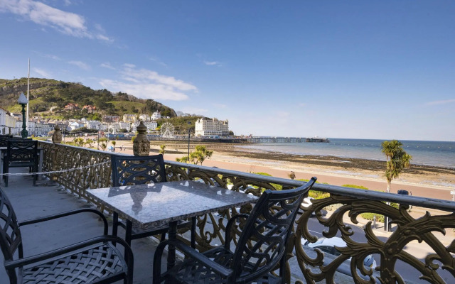 St George's Hotel