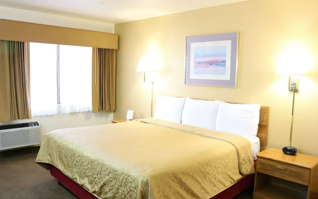 Highland Country Inn