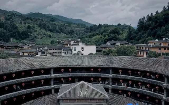 Longyan Jiumu Farm House – Outside – Longyan