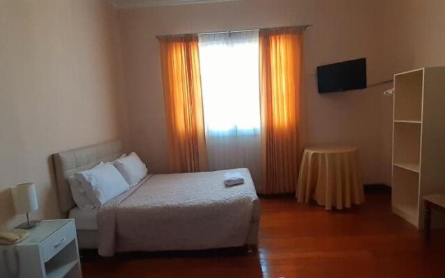 Los Andes Bed & Breakfast