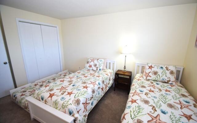 Thunder Island 132c 2 Bedroom Home by RedAwning