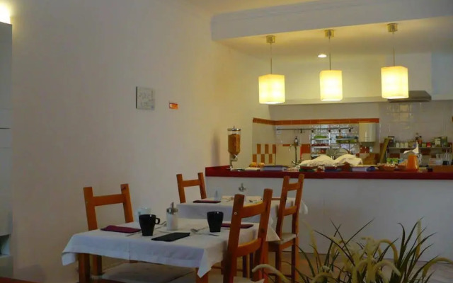 Casa Viana - Guesthouse
