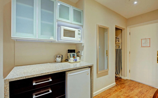 Red Lion Inn and Suites