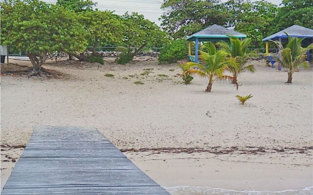 Spotts Beach Houses