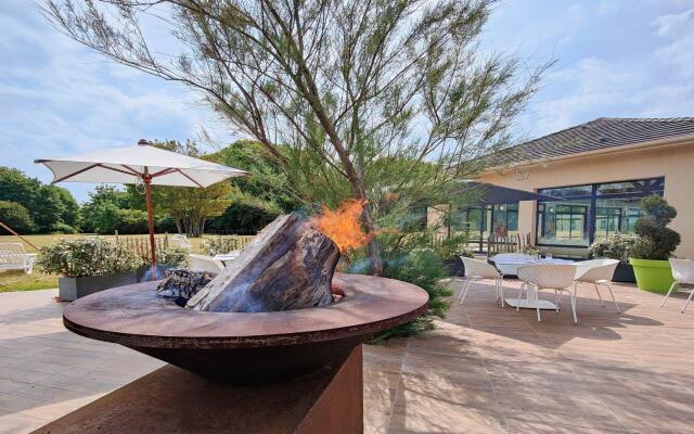 Holiday Inn Calais-Coquelles by IHG