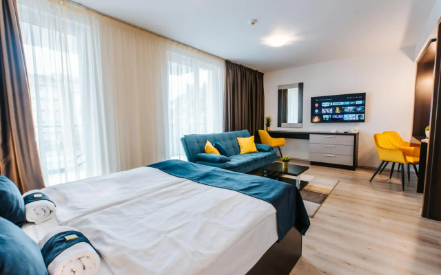 Auris Hotel