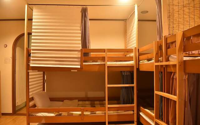 Guest House Saika Hostel