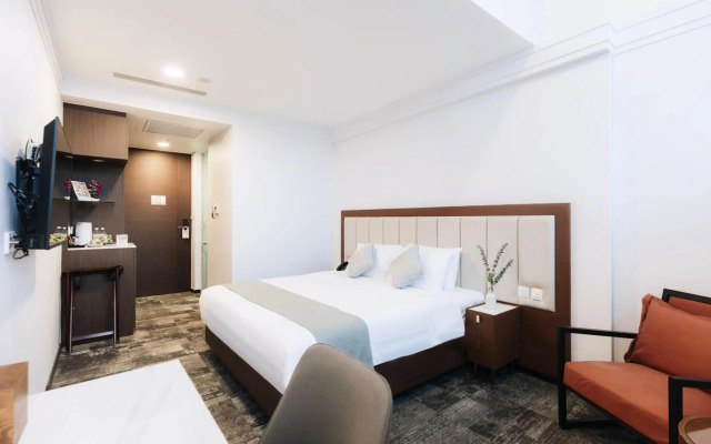 Santa Grand Hotel East Coast, a NuVe Group Collection