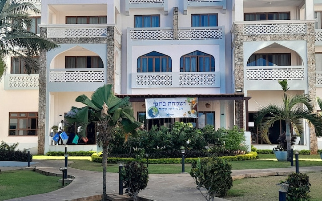 Oceanline Beachfront Apartments shanzu