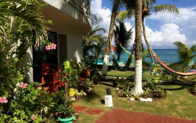 Oceanfront one bedroom apartment