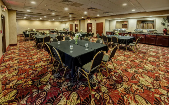Hampton Inn & Suites Toledo-Perrysburg