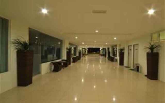 D'Embassy Serviced Residence Suites