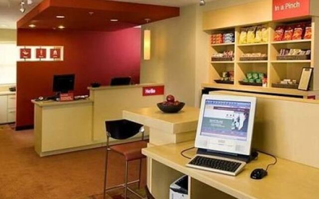 TownePlace Suites Newark Silicon Valley