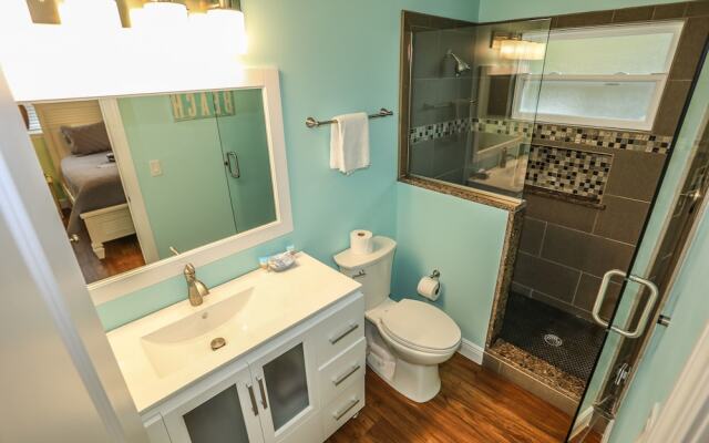 203 Fairweather Villa B