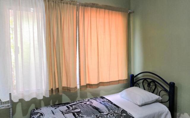 Hostal Maple