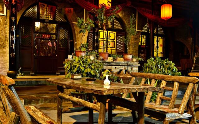 Pingyao Zouxikou Inn