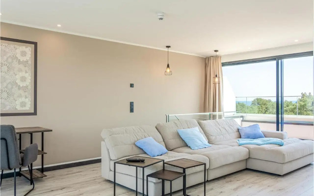 Avida Penthouse 1718
