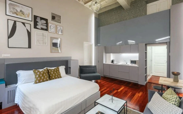 Croce Apartments