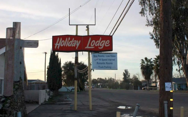 Holiday Lodge