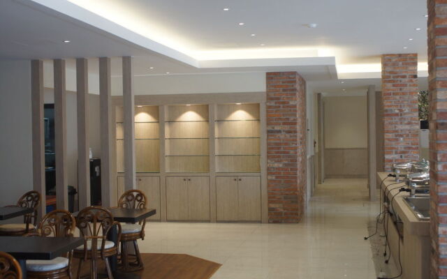Mainstay Hotel Suwon