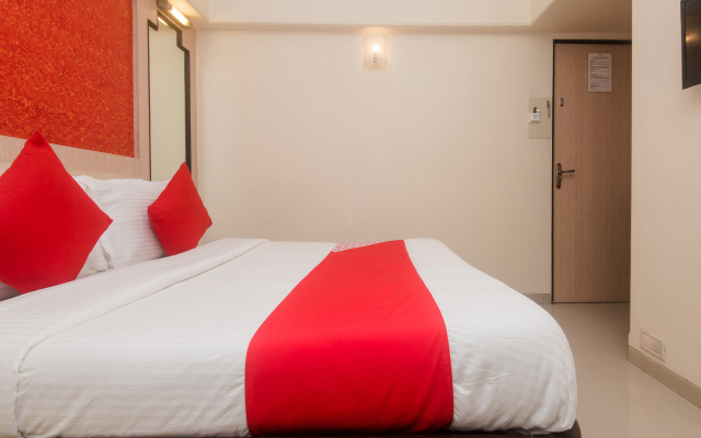 Capital O 17300 Hotel Solitaire