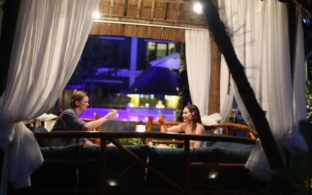 Aira Boutique Hoi An Hotel & Villa