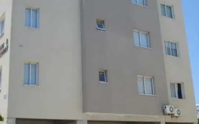 Melpo Court