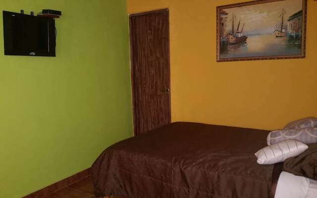 Hotel Los Troncos