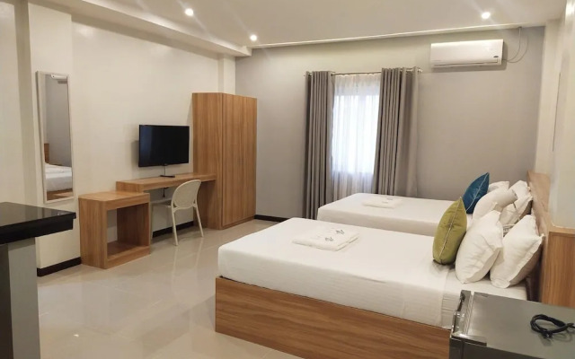 ELTI Suites