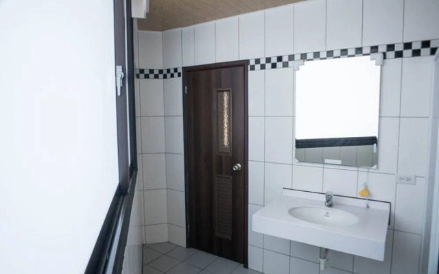 Taichung Fengjia Fully