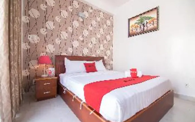 RedDoorz @ Pham Ngu Lao Street