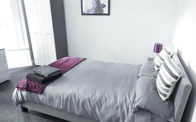 Outstanding and Spacious modern 4 bedroom house