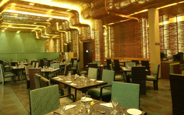 The Golden Crown Hotel & Spa, Colva