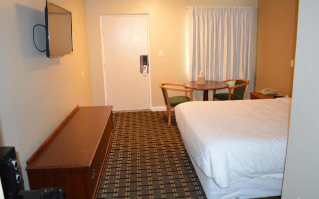 Nashoba Valley Inn & Suites