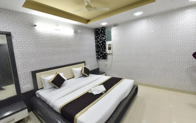 Hotel 7