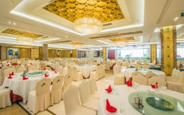 E Mei Shan Hot Spring Hotel