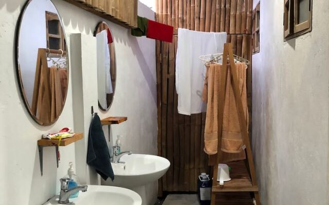 Ohlala Hostel