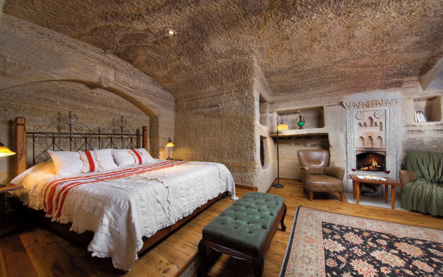 Terra Cave Hotel