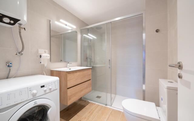 Laia in L'Escala with 2 bedrooms and 1 bathrooms