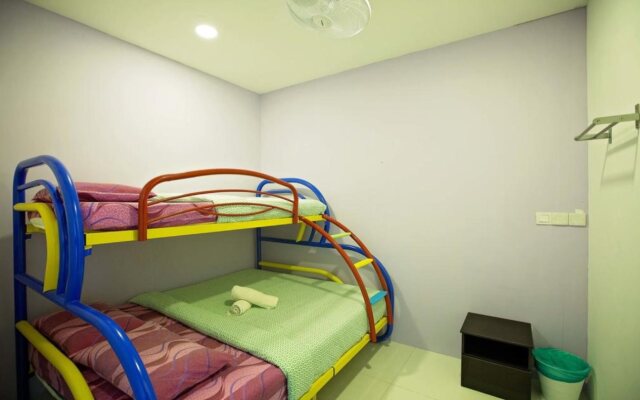 Resort Hostel In City