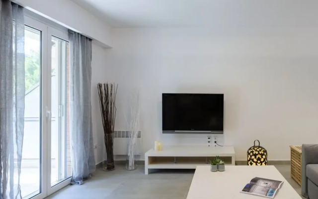 Radiant homm Vouliagmeni Apartment 4ppl