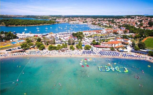 Cosy Apartment in Medulin With Sea View