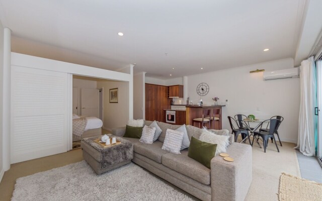 Princes Wharf - Charming 1BR Apartment