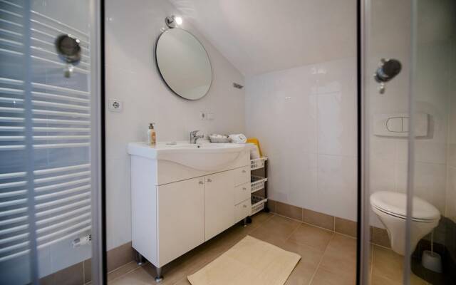 Apartments and Room Marko