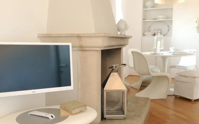 Di Punto In Bianco Verona