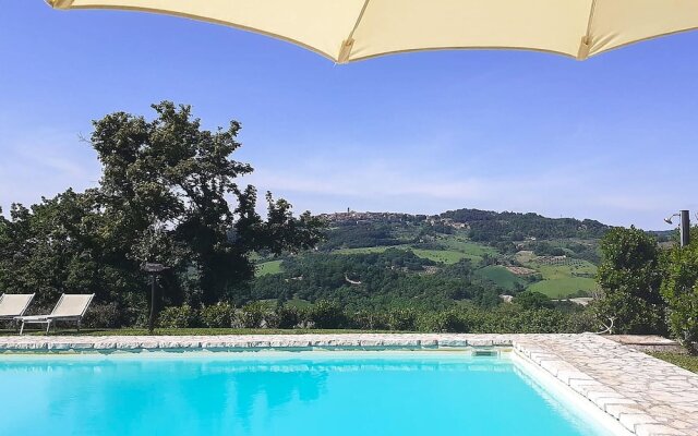 Stunning Apartment in Radicondoli With Outdoor Swimming Pool, Wifi and 2 Bedrooms